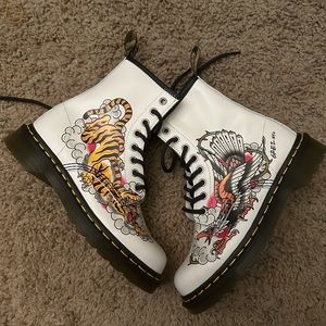 NWT Dr Martens 1460 Grez Tatto Art Discontinued!
